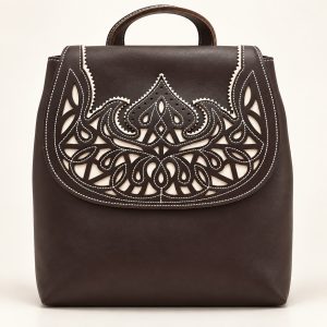 MOCHILA SOLAPA PICADA MARRON