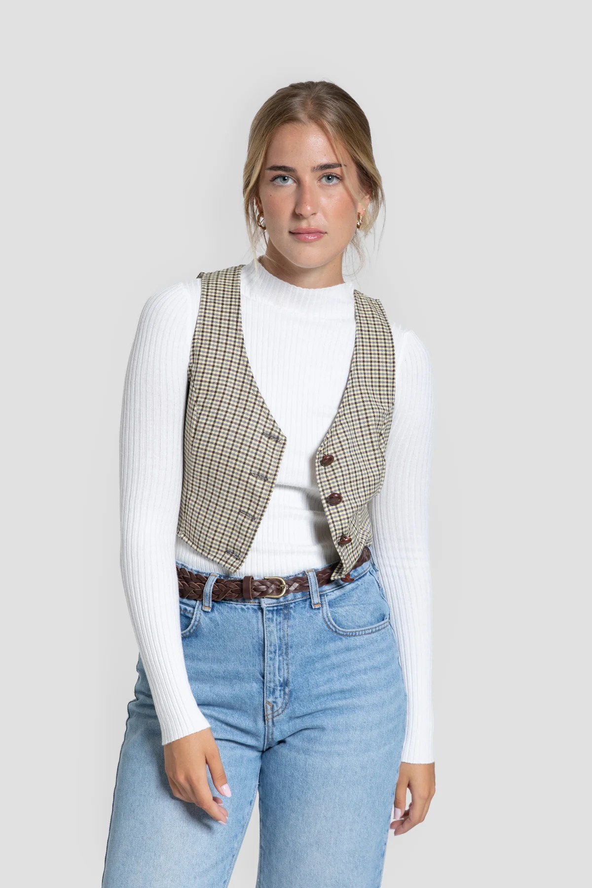 CHALECO ROMERIA LUCIA