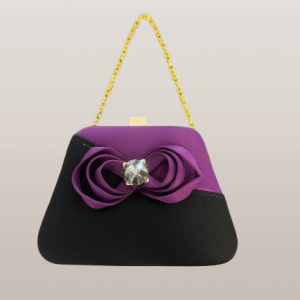 CLUTCH PEQUEÑO VIOLETA CON JOYA