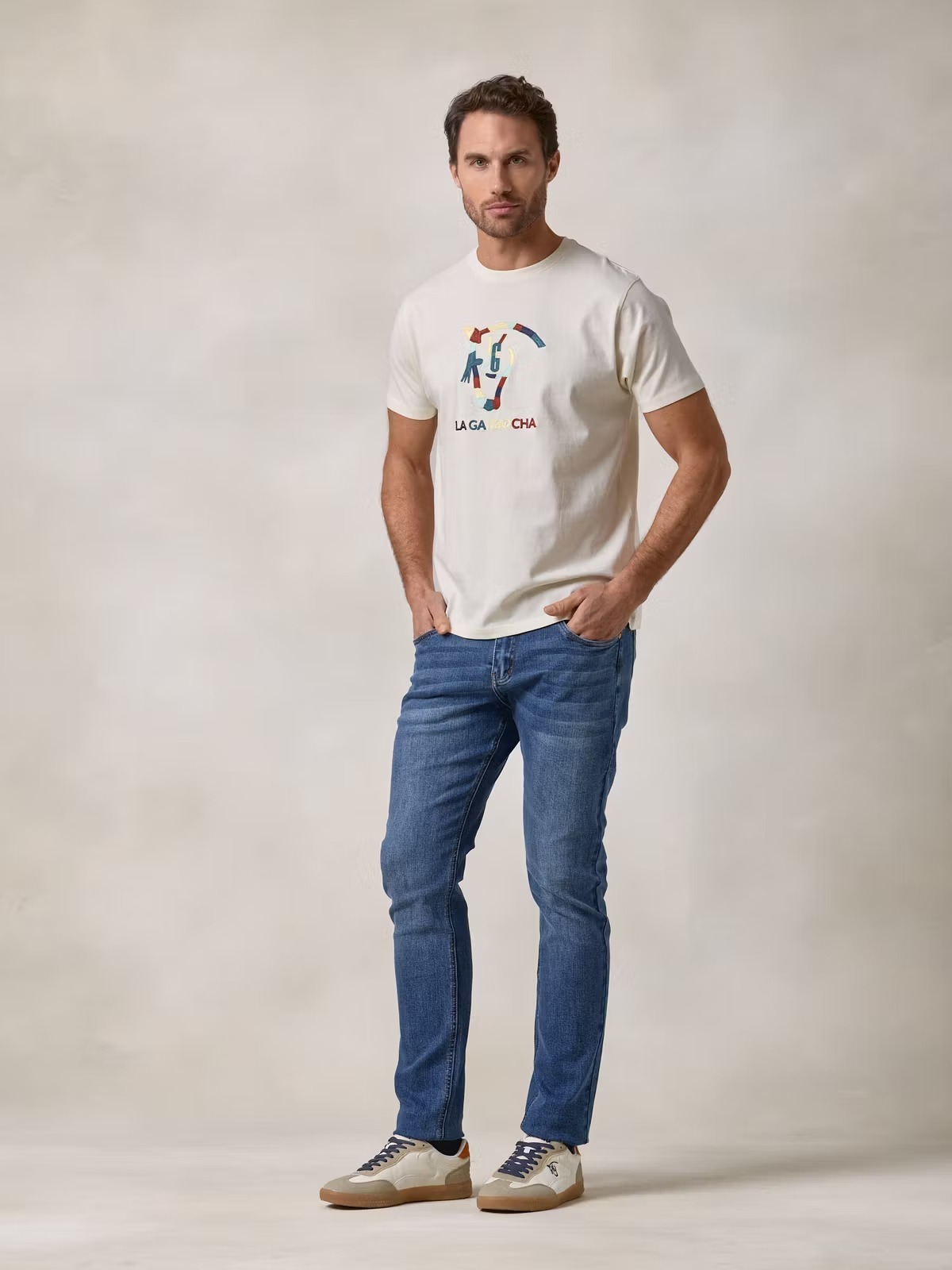 CAMISETA CABALLO BORDADO